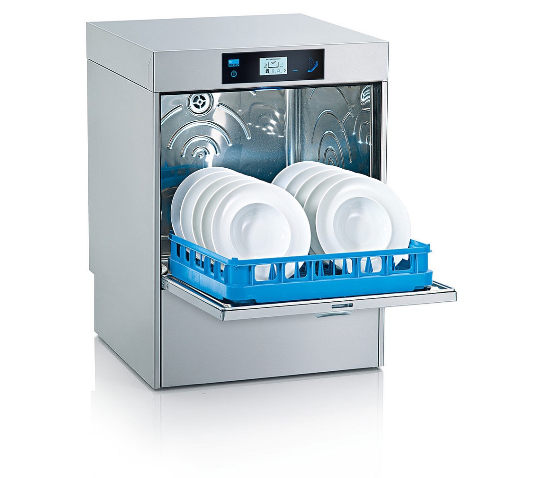 Meiko M-iClean UM+ Front Loading Dishwasher